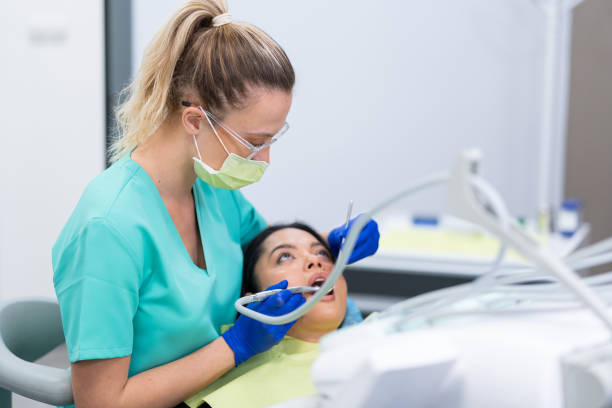 Best Emergency Tooth Extraction in New Carrollton, MD
